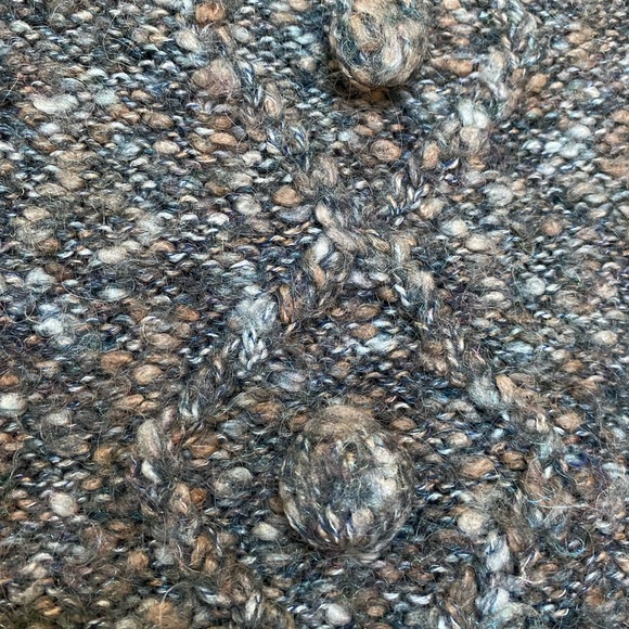 Vintage Club Prive sweater vest with Pom Pom detail - Picture 2 of 3